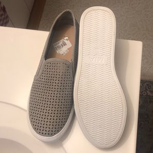 Slip on sneakers-Mia